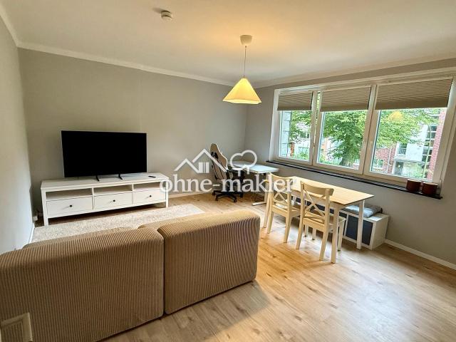 4 Room City Apartment with Garden, Furnished / 4 Zimmer Stadtwohnung mit Garten, möbliert
