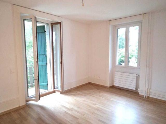 4 room apartment on the 1st floor
