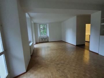 4 room apartment for rent suitable for families