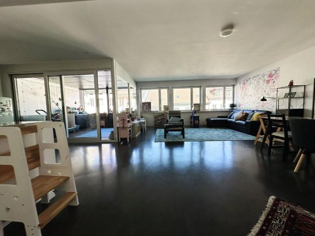 4 ROOM APARTMENT IN BIEL/BIENNE BE, FURNISHED
