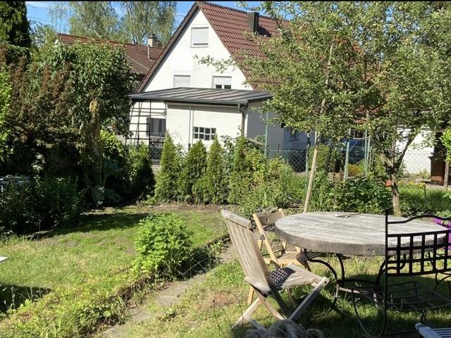 4 Room Apartment with spacious garden near Kelley Barracks