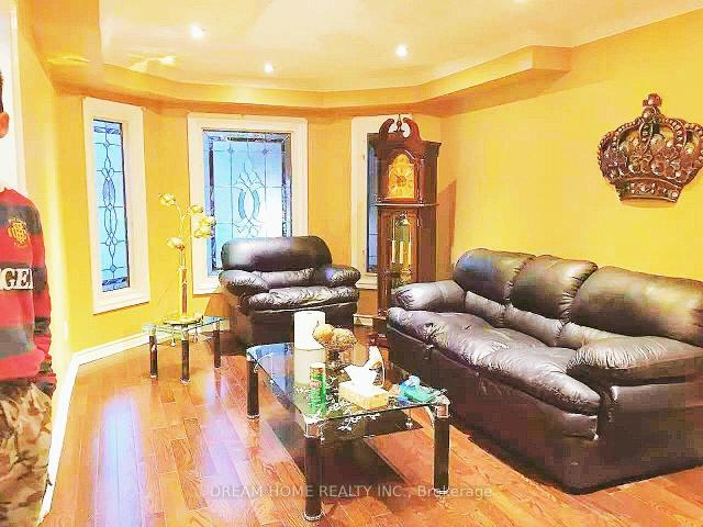 4 room for rent
