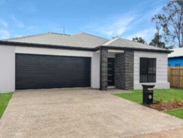 4 room house for rent