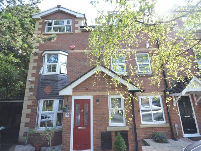 4 room house to let in Oakhill Park, Liverpool, L13 4BP