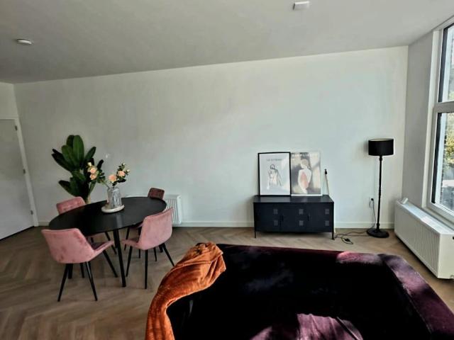 4 room house to let in Utrecht