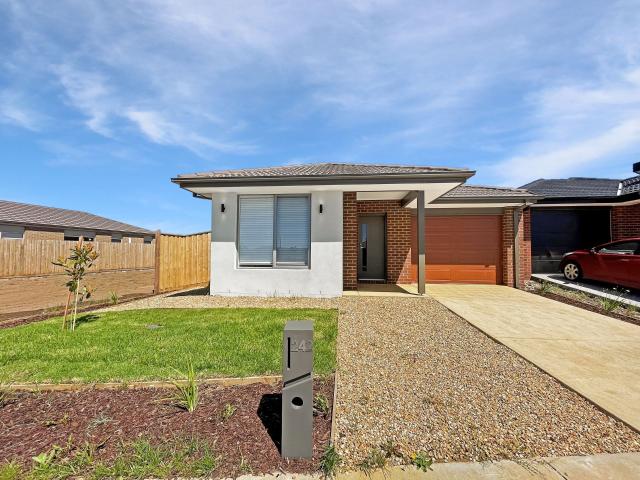 4 room house to let in 242 Kossuth Street, Sebastopol