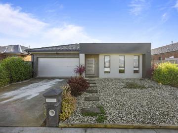 4 room house to let in 5 Sandpiper Avenue, Winter Valley