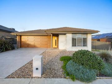 4 room house to let in 6 Lorensini Road, Lucas