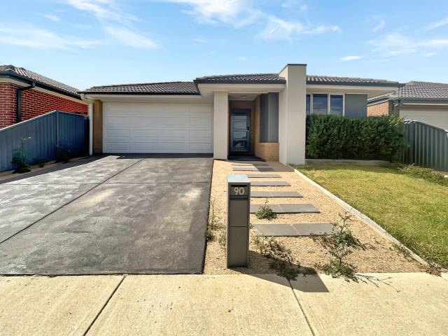 4 room house to let in 90 Verdale Drive, Alfredton