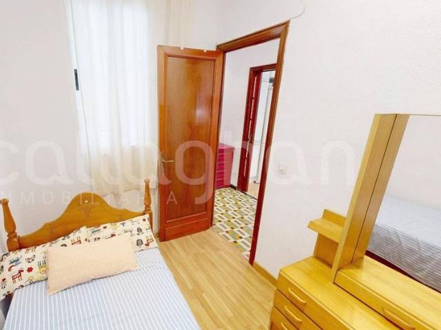 4 room luxury Apartment for rent in Valencia