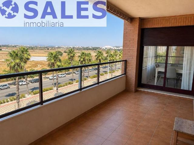 4 room luxury Apartment for rent in Valencia, Spain