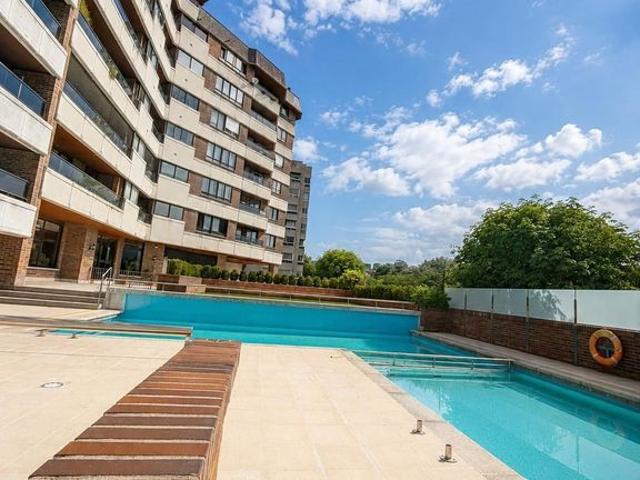 4 room luxury Apartment for rent in Vigo, Galicia