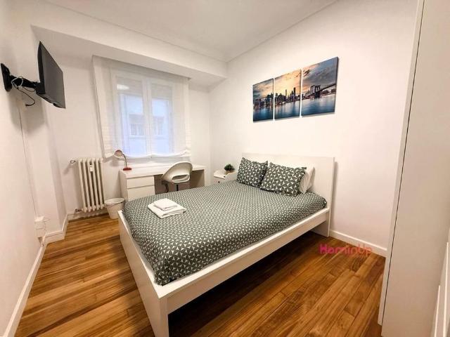 4 room luxury Apartment for rent in Bilbao, Basque Country