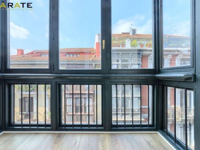 4 room luxury Apartment for rent in Bilbao, Spain