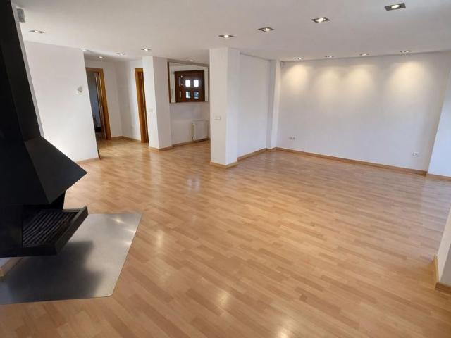 4 room luxury Detached House for rent in Masarrochos, Spain