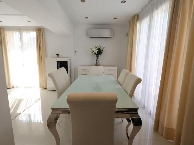 4 room luxury Detached House for rent in Cabo Roig, Valencia