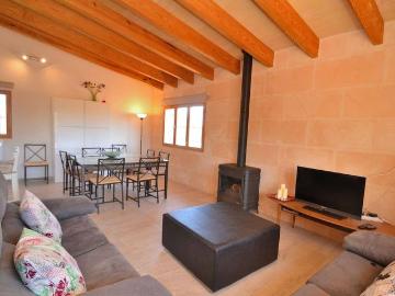 4 room luxury Farmhouse for rent in Llubí, Balearic Islands