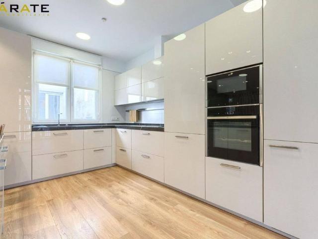 4 room luxury Flat for rent in Bilbao, Basque Country