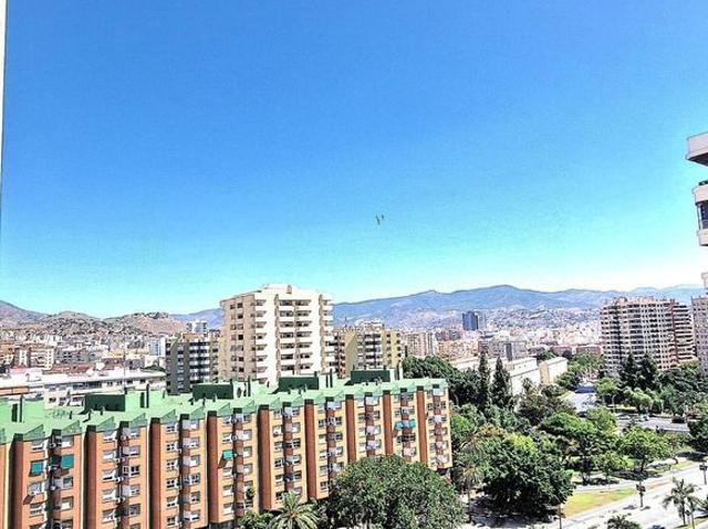 4 room luxury Flat for rent in Málaga, Spain