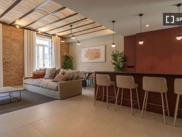4 room luxury Flat for rent in Valencia
