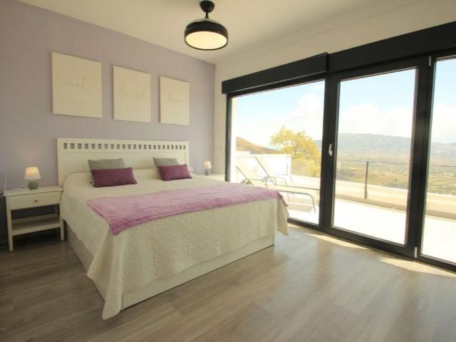 4 room luxury House for rent in Ojén, Spain