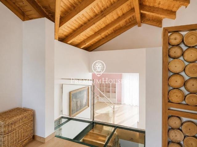 4 room luxury House for rent in Begues, Spain