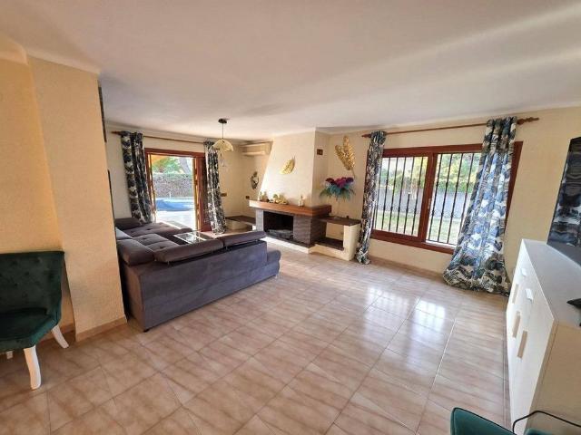 4 room luxury House for rent in Benicassim, Spain