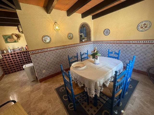 4 room luxury House for rent in Casares, Andalusia