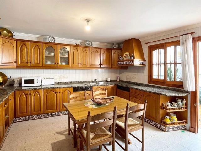 4 room luxury House for rent in Fuengirola, Spain