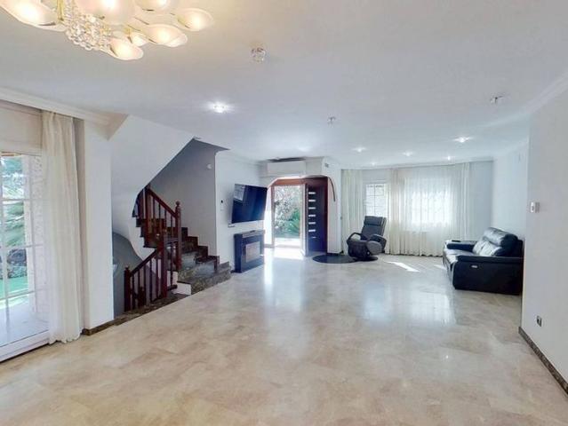 4 room luxury House for rent in Gavà, Catalonia