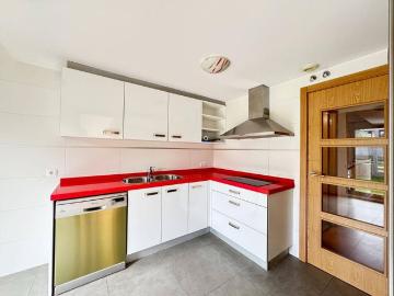 4 room luxury House for rent in Zaragoza, Spain
