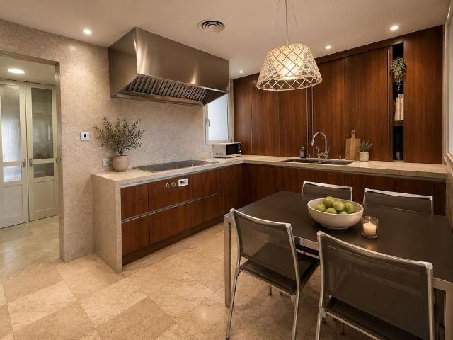 4 room luxury penthouse for rent in Barcelona, Spain