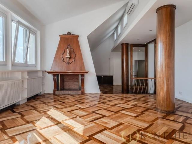 4 room luxury penthouse for rent in Palacio, Madrid, Autonomous Region of Madrid