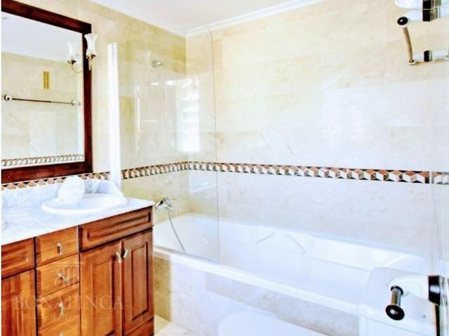 4 room luxury penthouse for rent in Palma de Mallorca, Spain