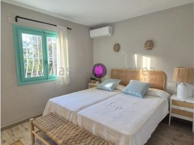4 room luxury Villa for rent in Moraira, Spain