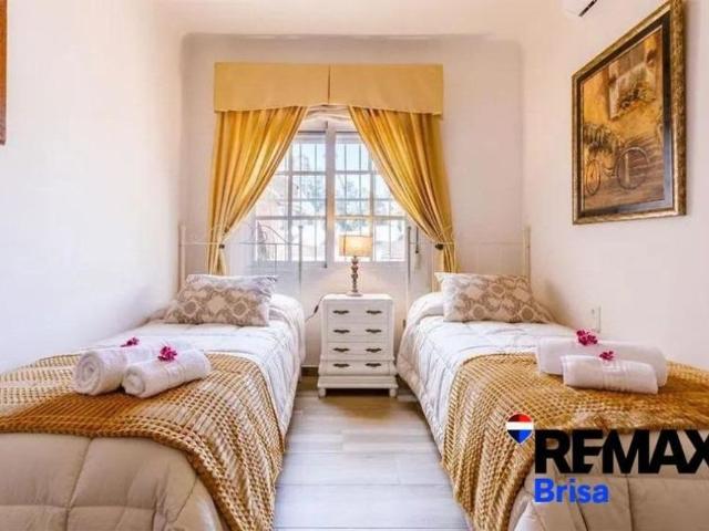 4 room luxury Villa for rent in Benajarafe, Spain