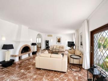 4 room luxury Villa for rent in Estepona, Andalusia
