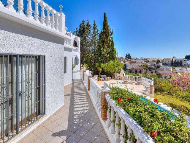 4 room luxury Villa for rent in Fuengirola, Andalusia