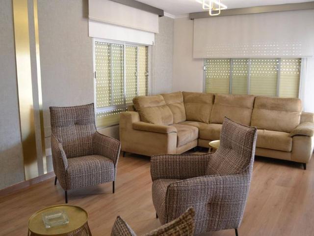 4 room luxury Villa for rent in Playas de Orihuela, Spain