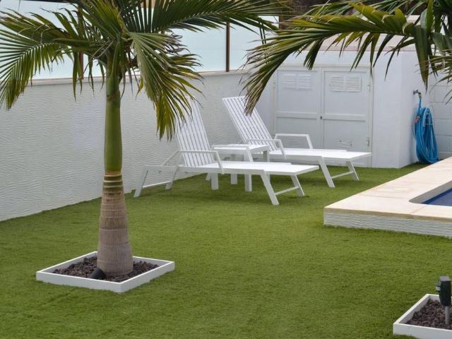 4 room luxury Villa for rent in Playas de Orihuela, Spain