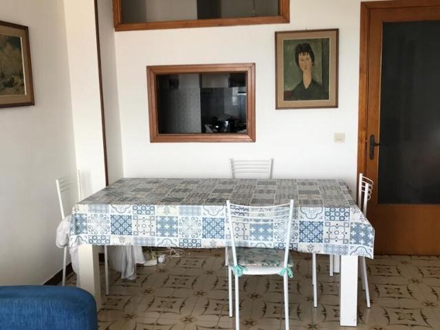 4 stanze in affitto