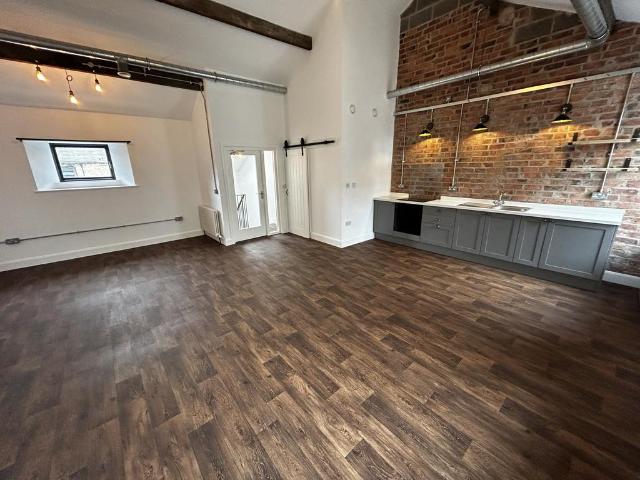 4 Stanley Street, Longridge PR3 Studio to rent £850 pcm £196 pw