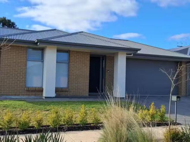 4 Starfish Drive, ALDINGA BEACH, SA 5173 House for Rent