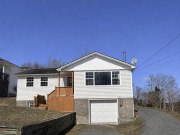 4 Strongs Road, Clarenville, NL, A5A 1X7 house for sale | Listing ID 1296 | Royal LePage