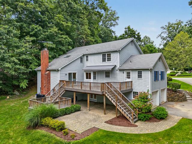 4 Sugar Hollow Court