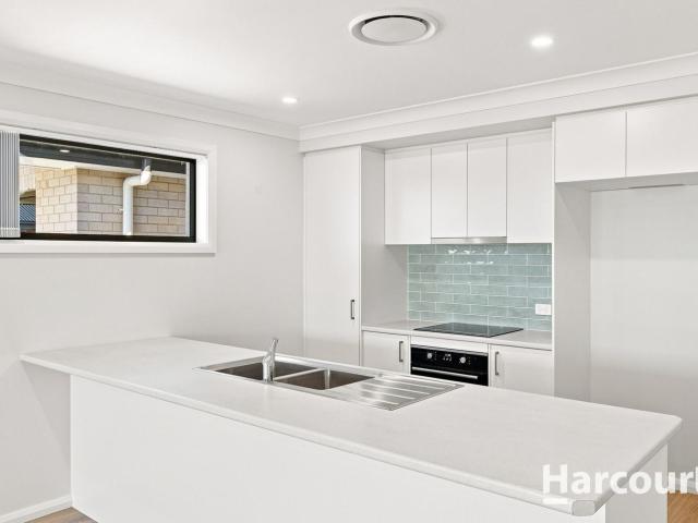 4 Saffron Street, BARGARA, QLD 4670