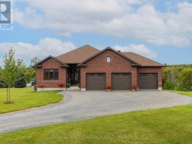 4 Sandstone Court, Frontenac South, ON, K0H 1X0 house for sale | Listing ID X13796 | Royal LePage