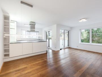 Etagenwohnung for sale in Griechenplatz
