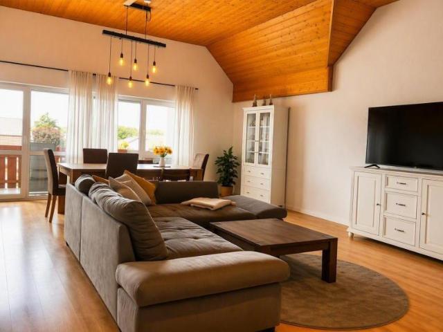4 Schlafzimmer Wohnung Neuenburg Am Rhein Deutschland 104536959