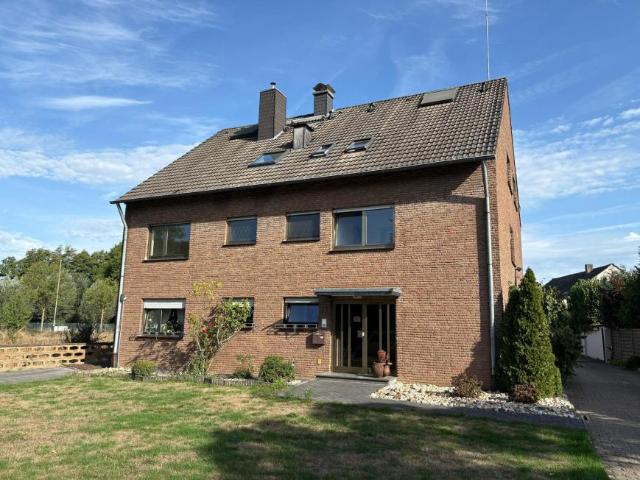 4 Schlafzimmer Wohnung Neukirchen Neukirchen 105451070